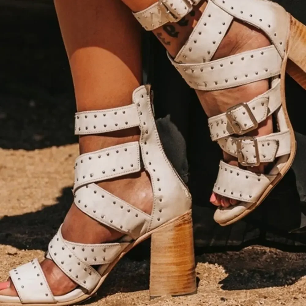 FREEBIRD BY STEVEN Tanica Off White Leather Heeled Sandal Western Size 11